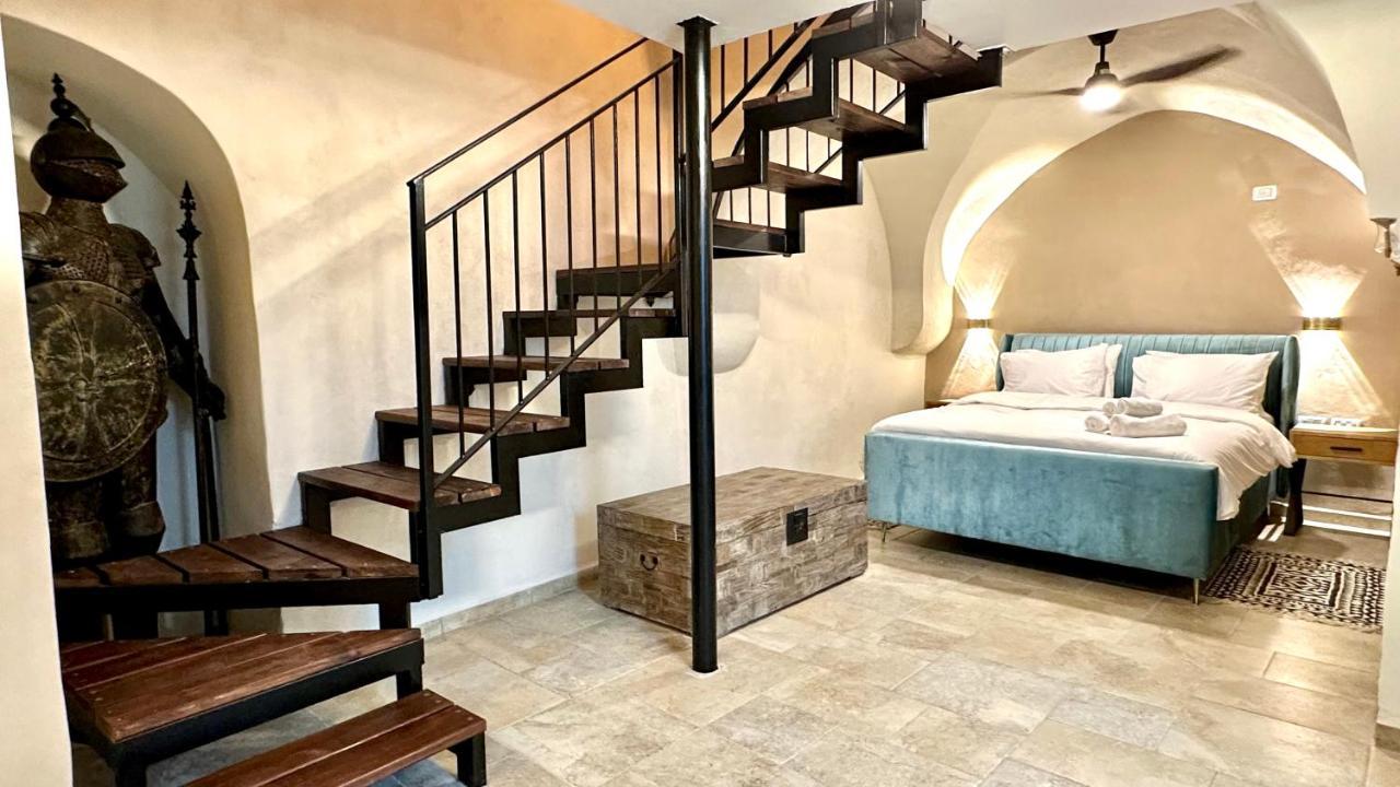 Knight House Akko Apartment Ngoại thất bức ảnh